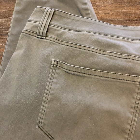 Evri pants - Picture 6 of 6